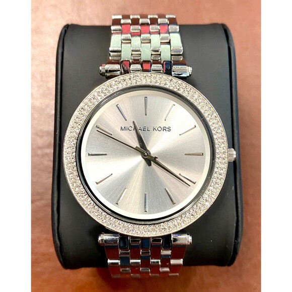 Michael kors Darci Watch - Silver MK3190 Gently Used - Picture 1 of 4